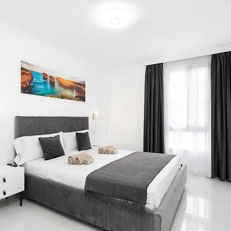 Clara Apartamento Los Cristianos (Tenerife)